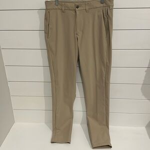 Lululemon Commission pant, size 32 in excellent condition